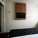 Campanile Paris Ouest - 3*