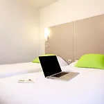 Hotel Campanile Paris Ouest - 3*