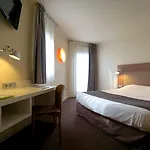 Hotel Campanile Paris Ouest - 3*