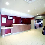 Hotel Campanile Paris Ouest -