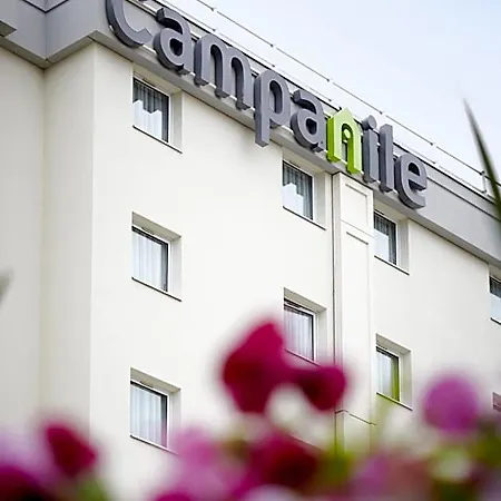 Campanile Paris Ouest - Hotel 3*