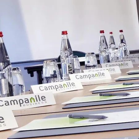 Hotel Campanile Paris Ouest -