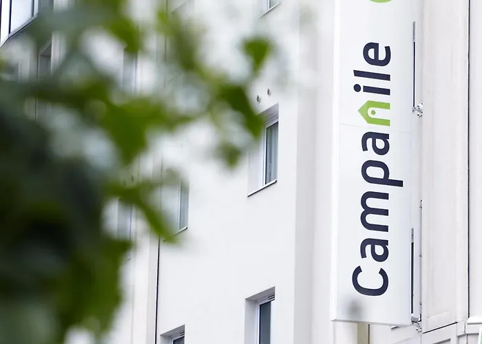 Hotel Campanile Paris Ouest - 3*